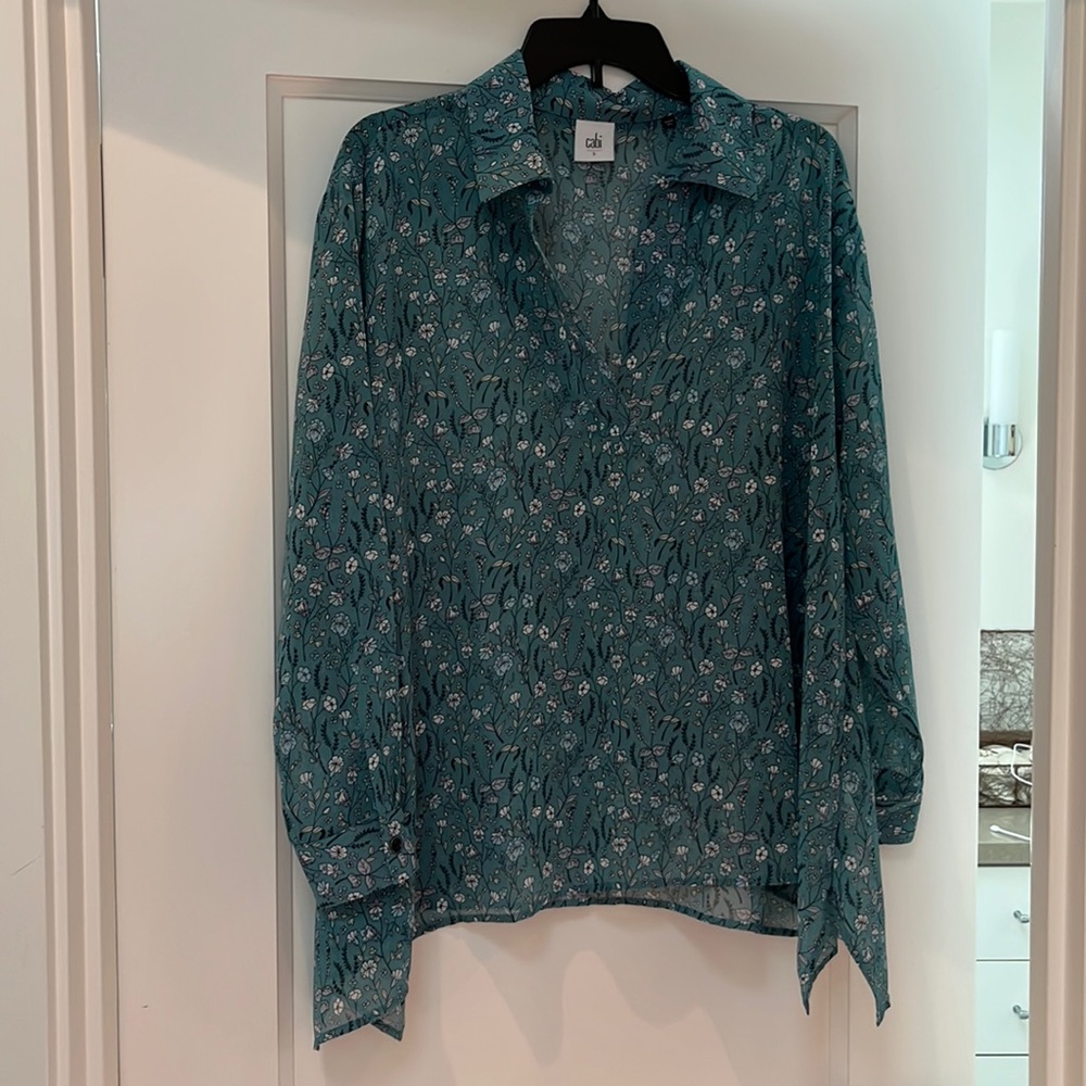 Cabi Blouse Size Small